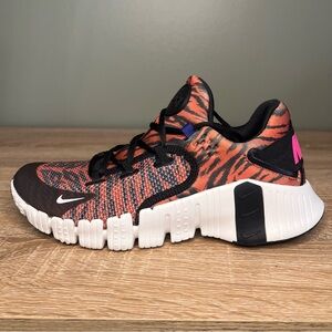 Nike Free Metcon 4 Women’s Training Shoes Tiger Black Burnt Sunrise | US 7
